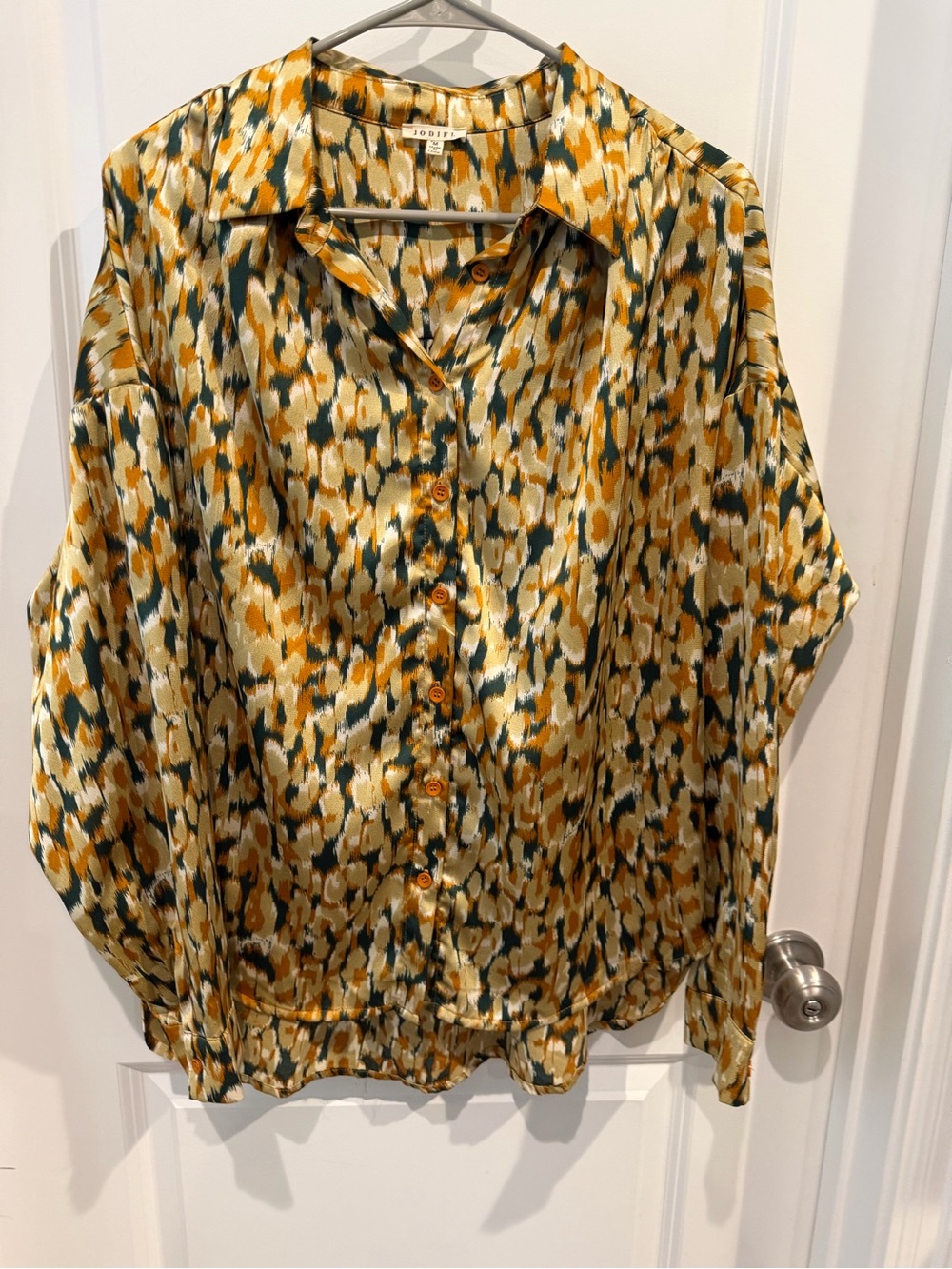 JODIFL Button-Down Shirt Size Medium Oversized See Measurements